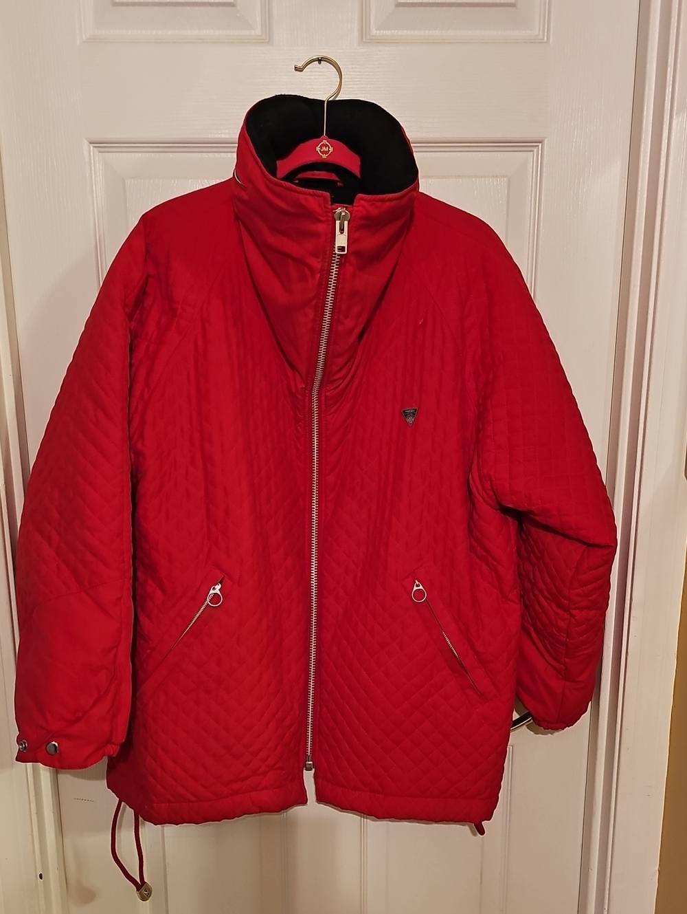 Red Quilted Puffer Jacket - Women's Warm Outerwear